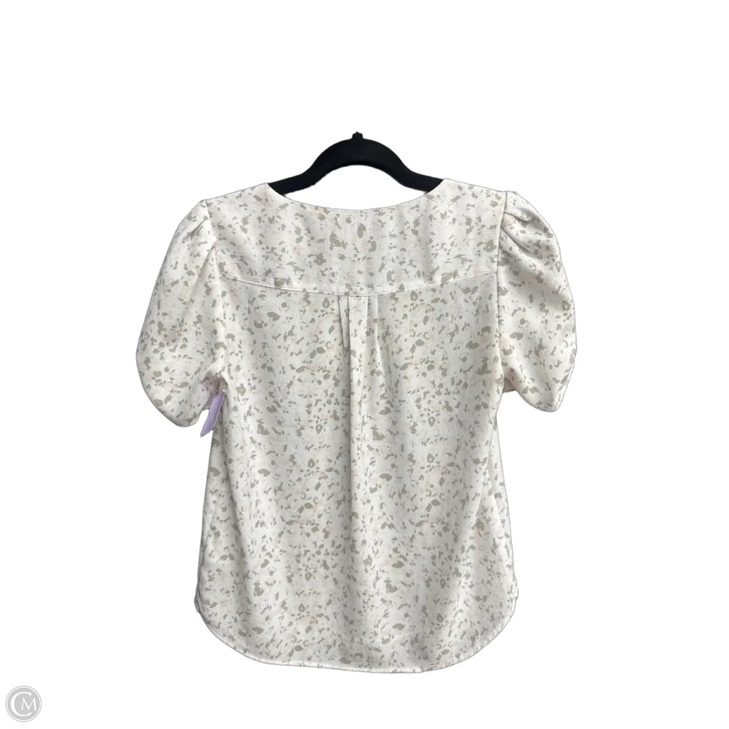 Top Short Sleeve By Cupcakes And Cashmere In Pink, Size: Xs