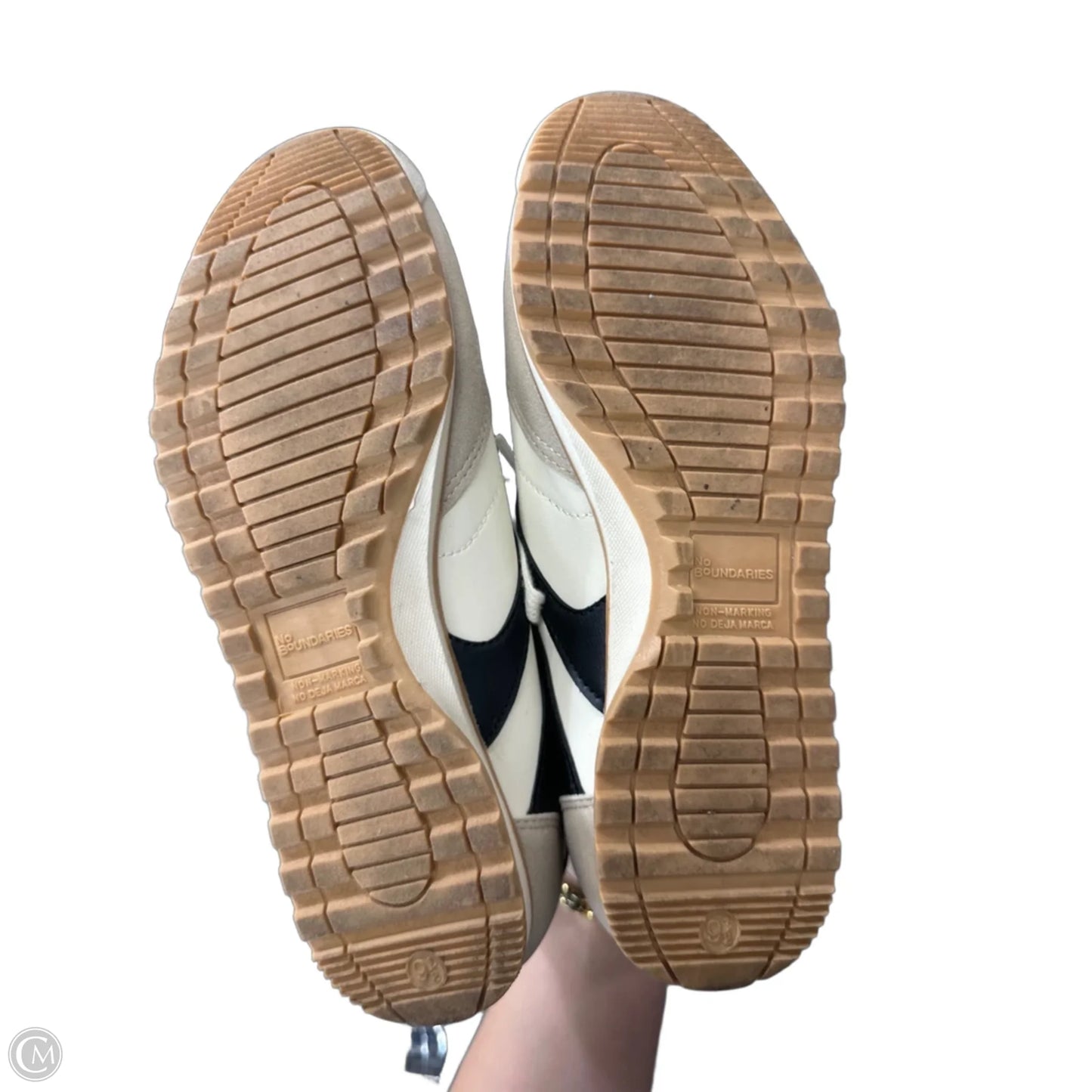 Shoes Sneakers By No Boundaries In Black & Cream, Size: 9.5