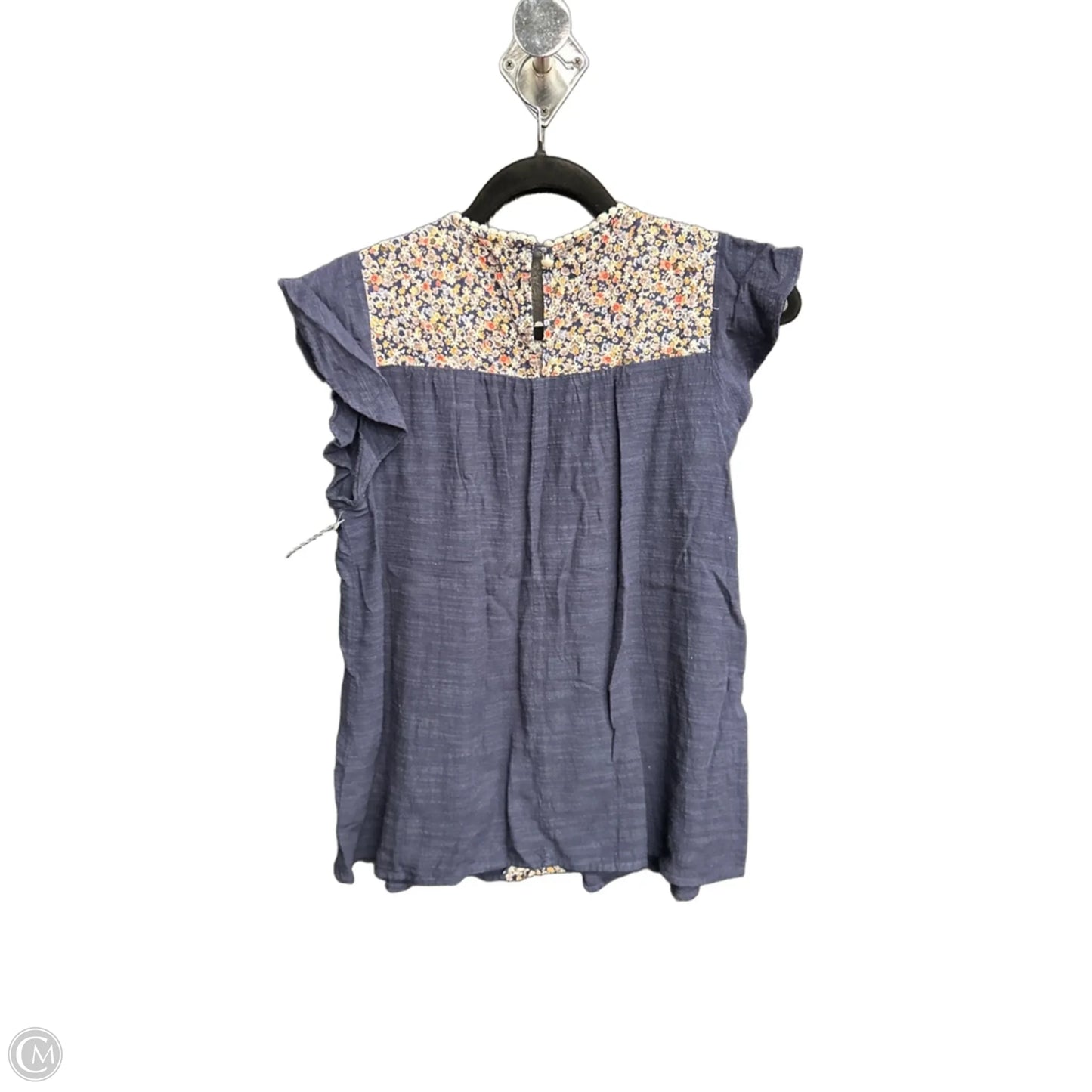 Top Sleeveless By Haptics In Floral Print, Size: S