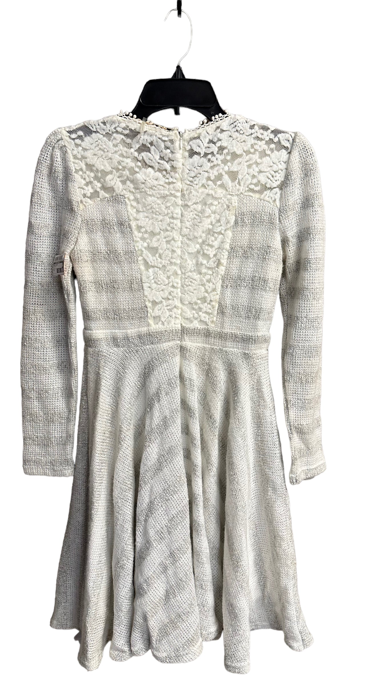 Dress Sweater By Clothes Mentor Size: S