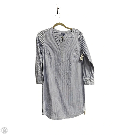 Dress Casual Short By Izod In Striped Pattern, Size: S
