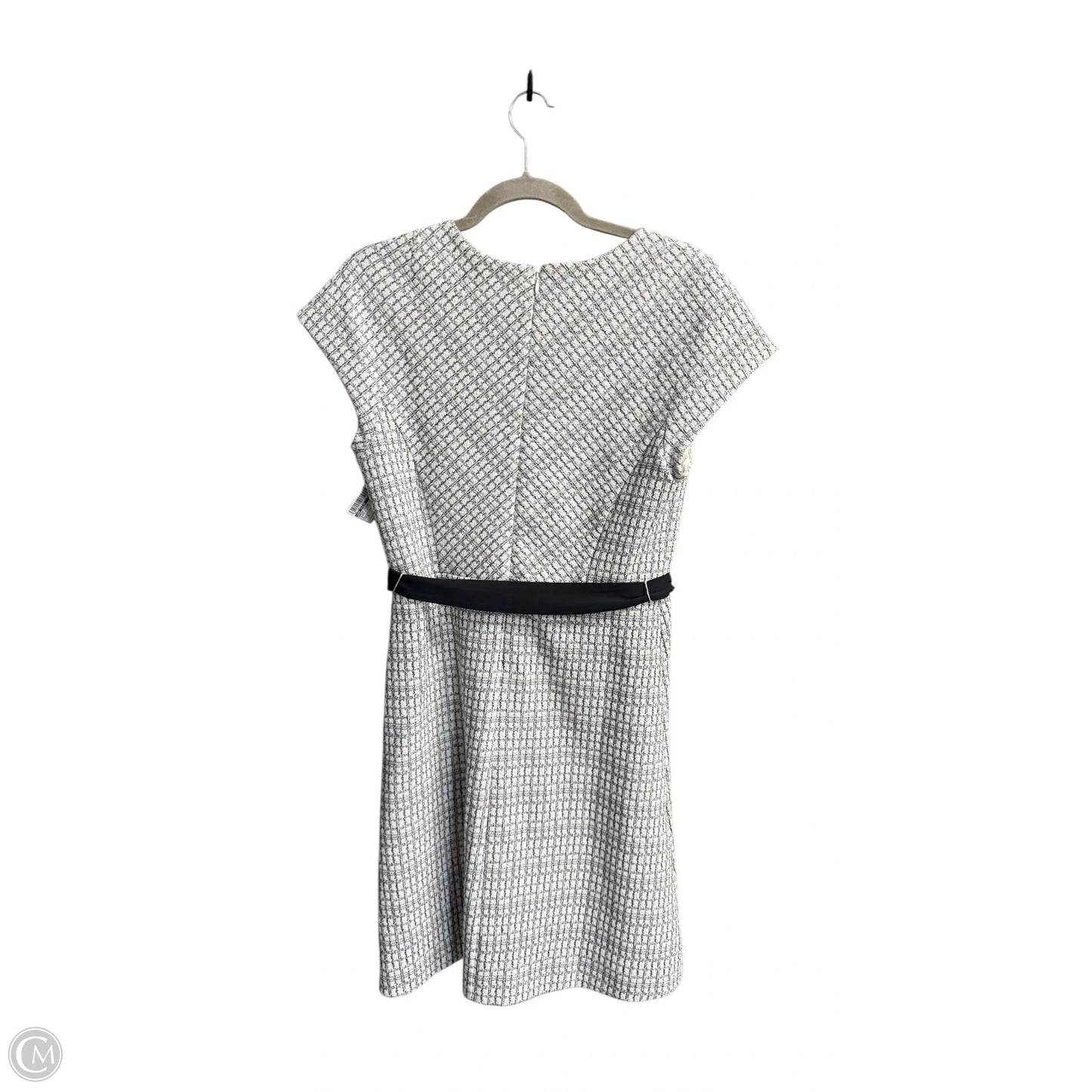 Dress Casual Short By Ann Taylor In Black & White, Size: S