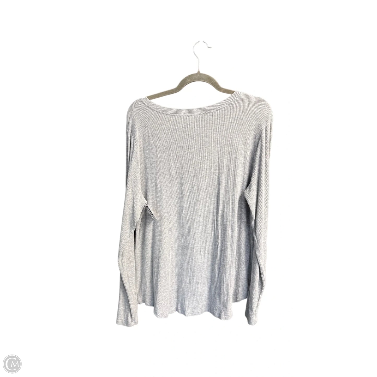 Top Long Sleeve Basic By Cabi In Grey, Size: L