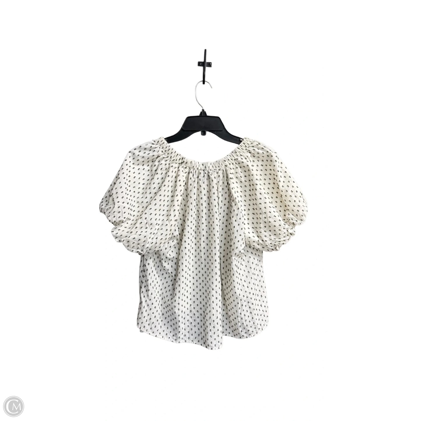 Top Short Sleeve By Clothes Mentor In White, Size: M
