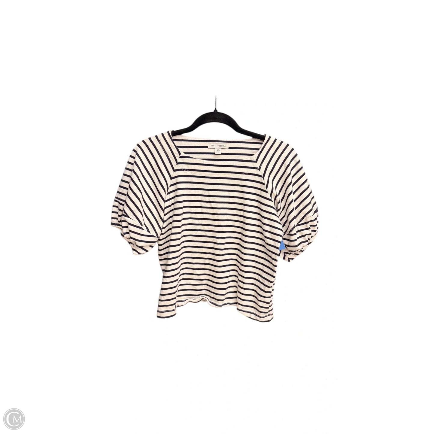 Top Short Sleeve By Free Assembly In Striped Pattern, Size: Xs