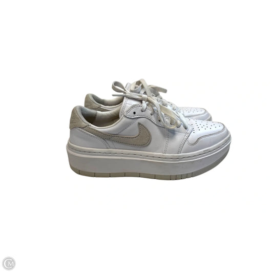 Shoes Sneakers By Nike In White, Size: 7.5