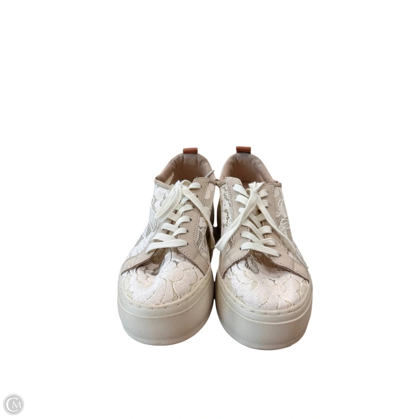 Shoes Sneakers By Clothes Mentor In Cream, Size: 9