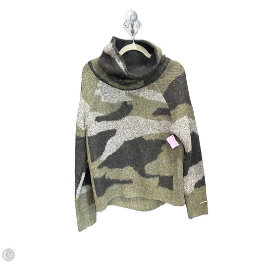 Sweater By Aqua In Camouflage Print, Size: S