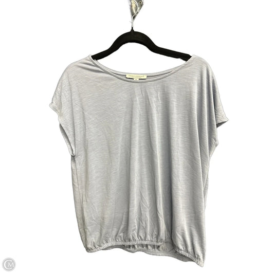 Top Short Sleeve By Green Envelope In Grey, Size: Xl