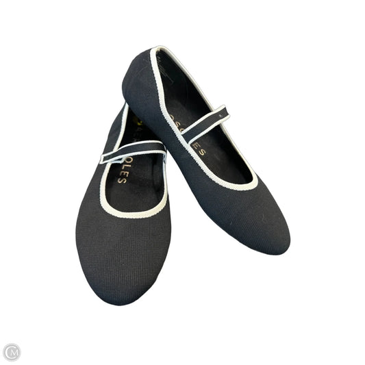 Shoes Flats By Aerosoles In Black & White, Size: 9