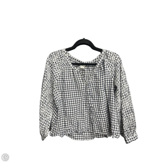 Top Long Sleeve By Akemi And Kin In Blue & White, Size: S