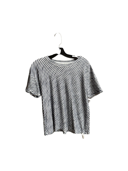 Top Short Sleeve By Lou And Grey  Size: S