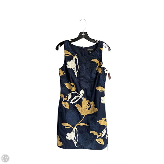 Dress Casual Short By Banana Republic In Multi-colored, Size: Xs