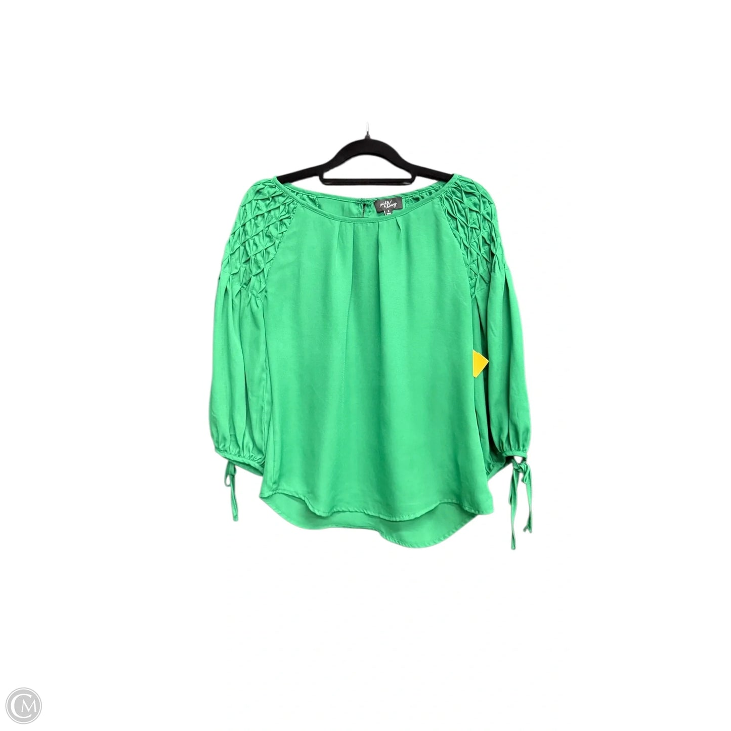 Top Short Sleeve By Milk & Honey In Green, Size: S