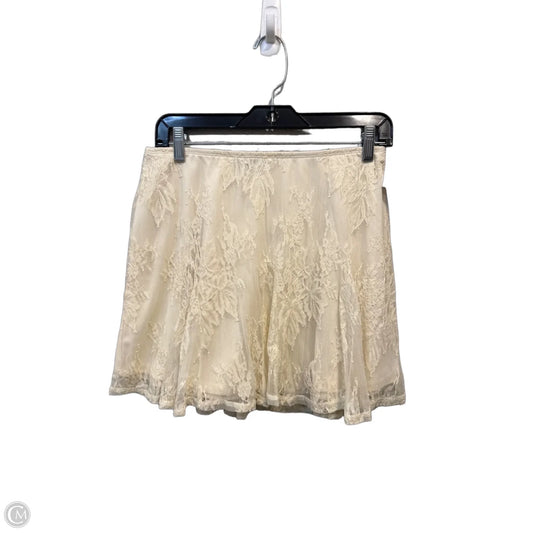 Skirt Mini & Short By Wild Fable In Cream, Size: S