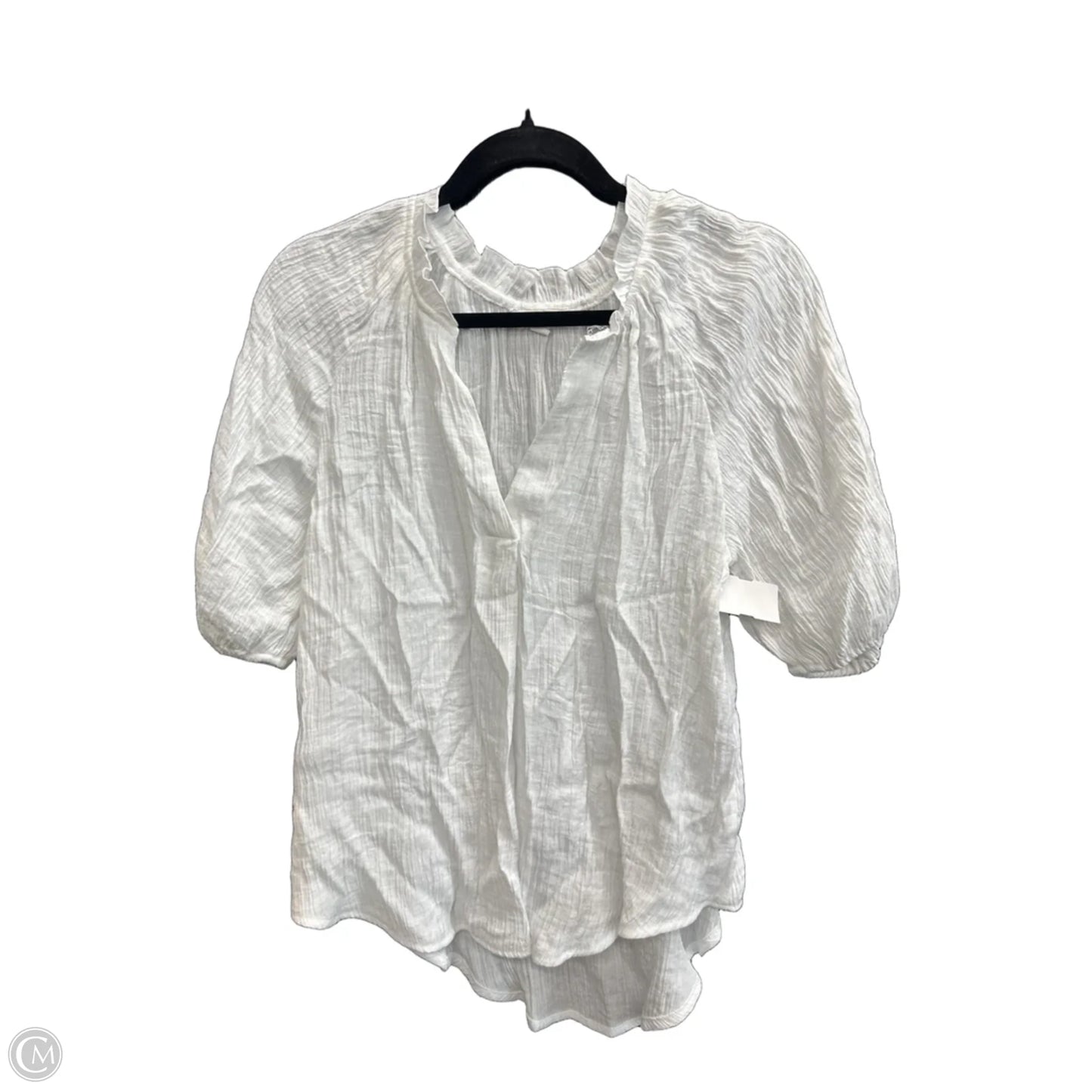 Top Short Sleeve By Blu Pepper In White, Size: M