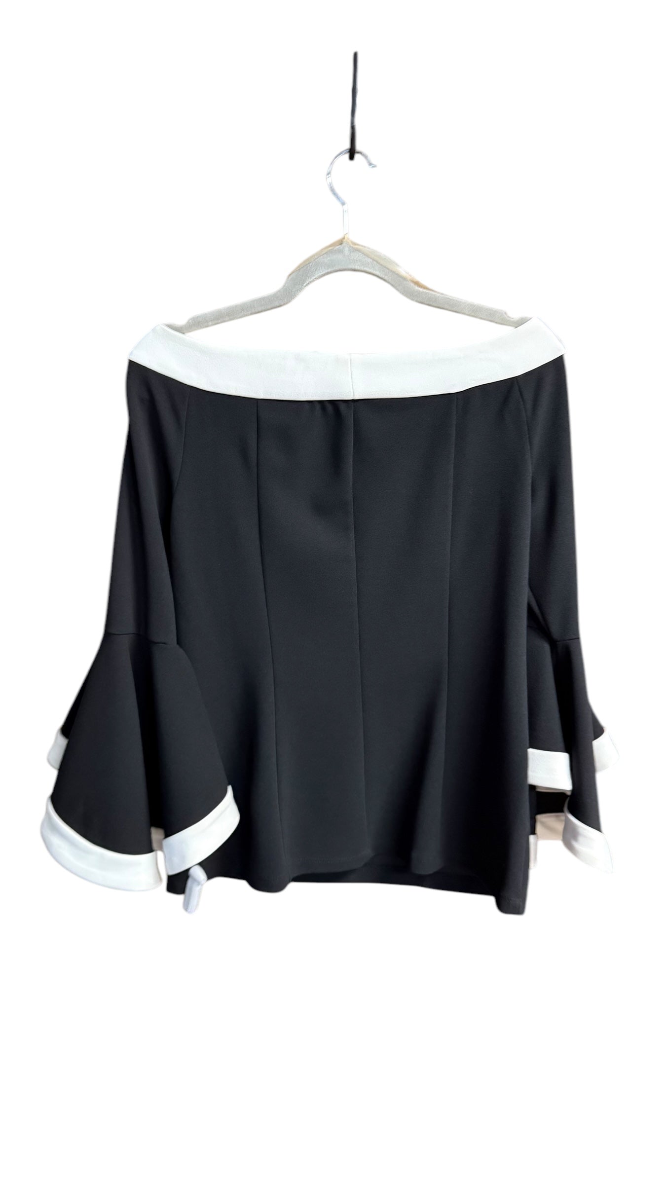 Top 3/4 Sleeve By Clothes Mentor In Black & White, Size: S