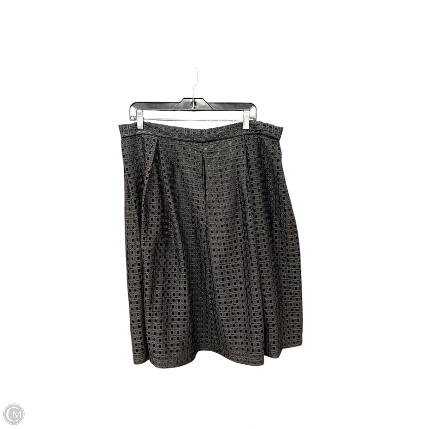 Skirt Midi By Clothes Mentor In Black, Size: 14