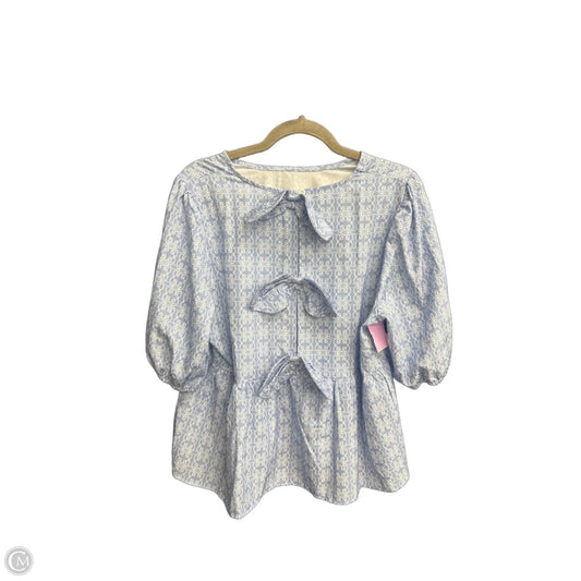 Blouse Short Sleeve By Clothes Mentor In Blue & White, Size: Xl