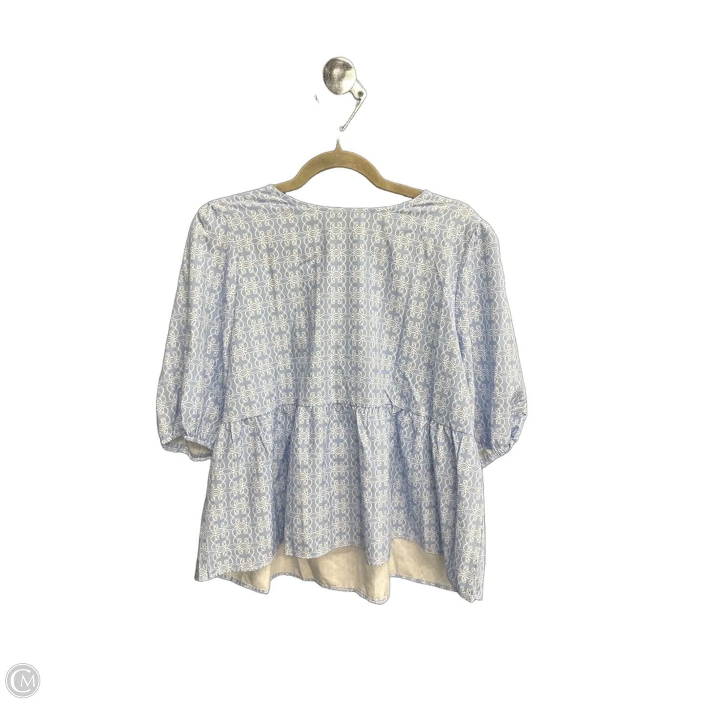 Blouse Short Sleeve By Clothes Mentor In Blue & White, Size: Xl