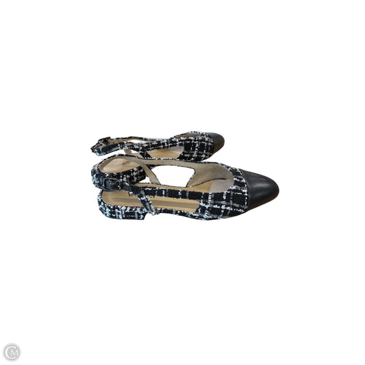 Shoes Flats By Vaneli In Black & White, Size: 7.5