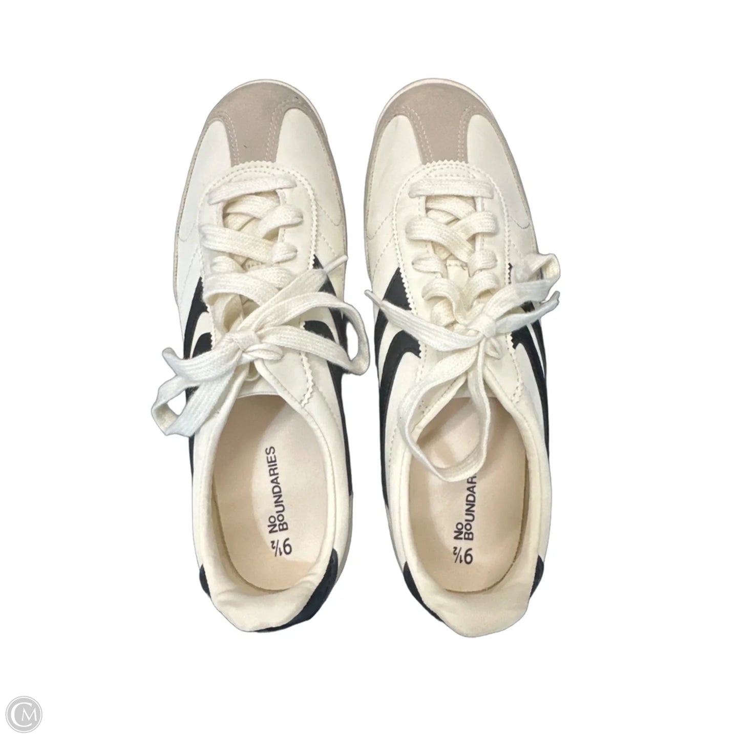 Shoes Sneakers By No Boundaries In Black & Cream, Size: 9.5