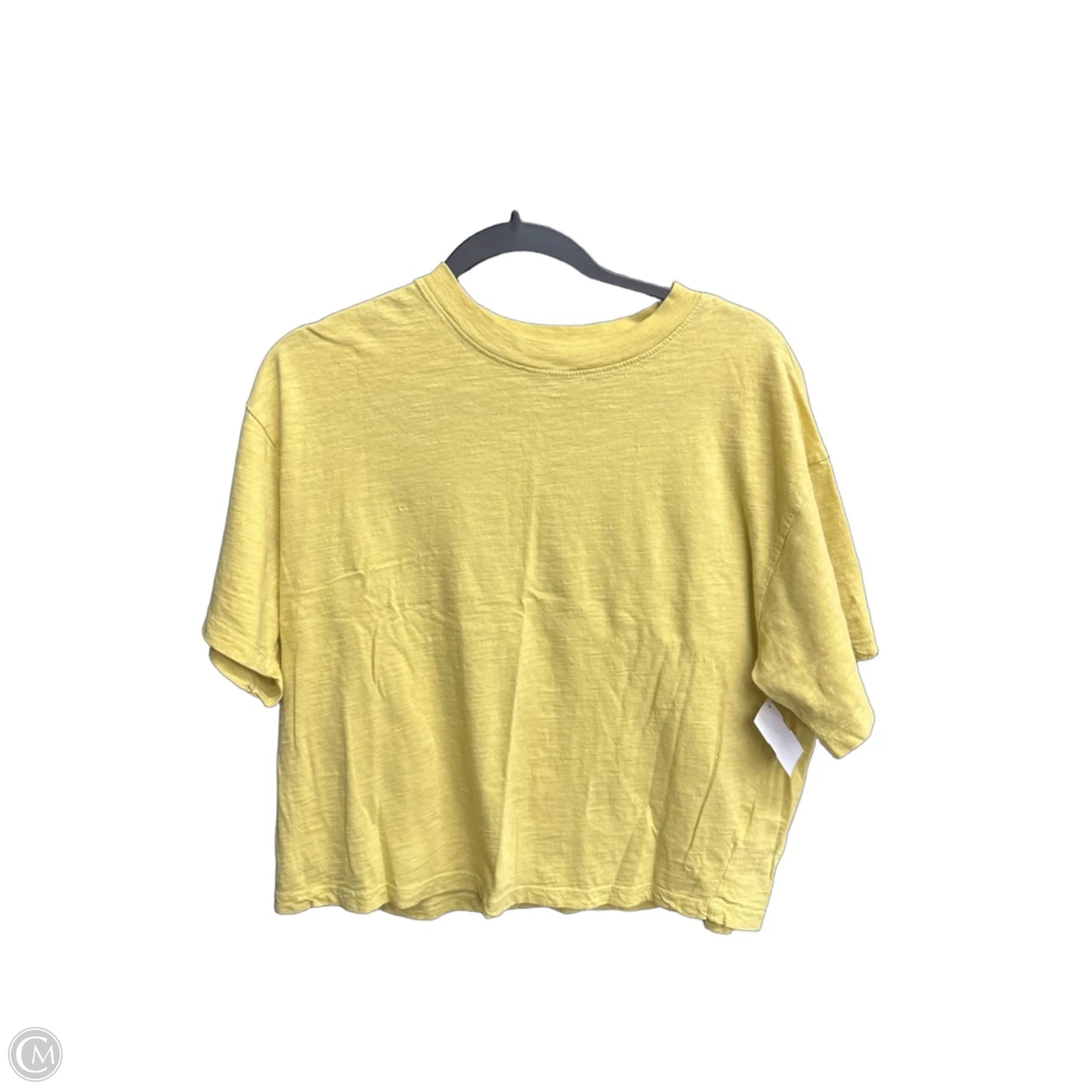 Top Short Sleeve By Universal Thread In Yellow, Size: L