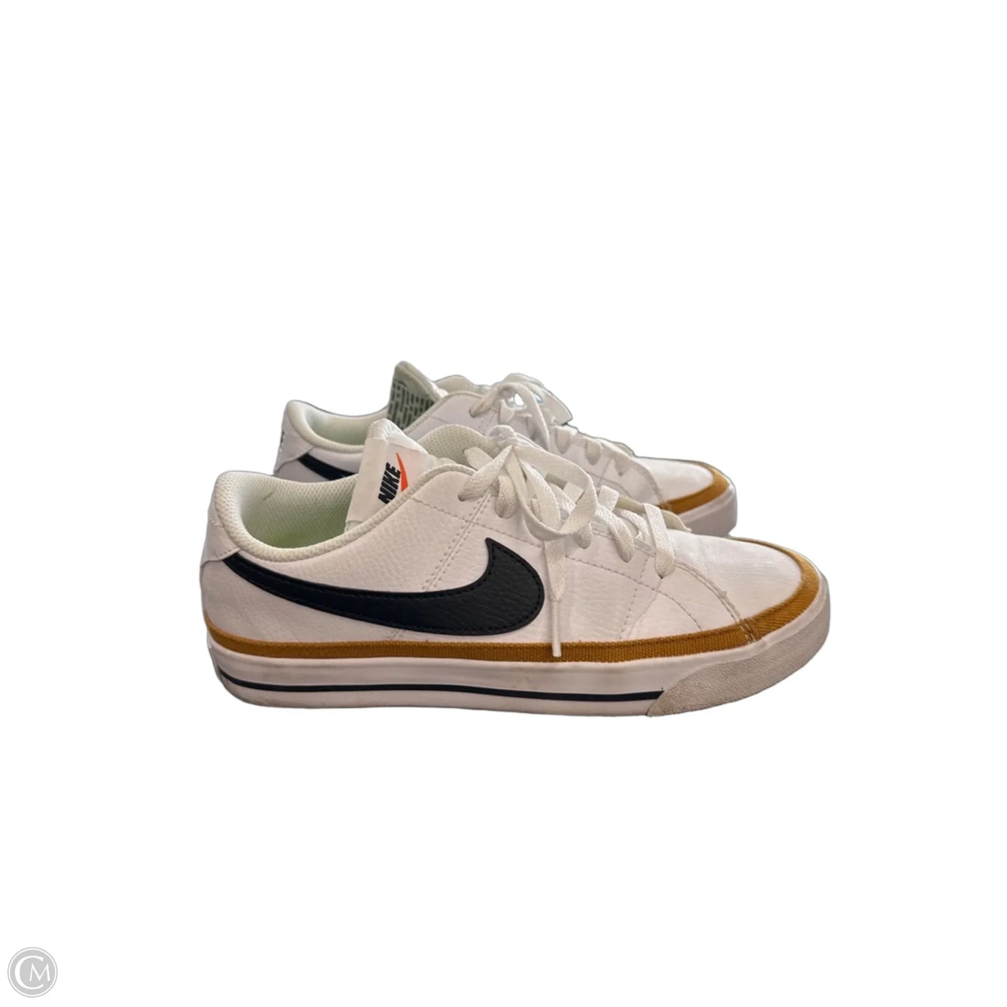 Shoes Sneakers By Nike In White, Size: 7.5