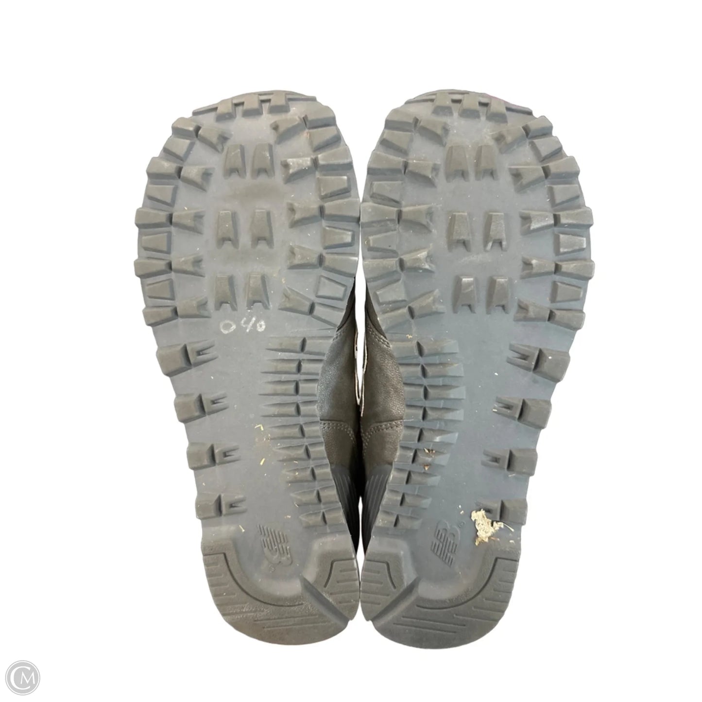 Shoes Sneakers By New Balance In Grey, Size: 7.5