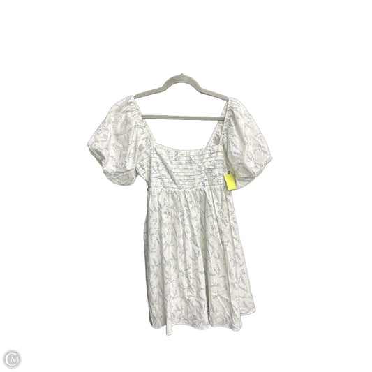 Dress Casual Short By Francesca’s In White, Size: M