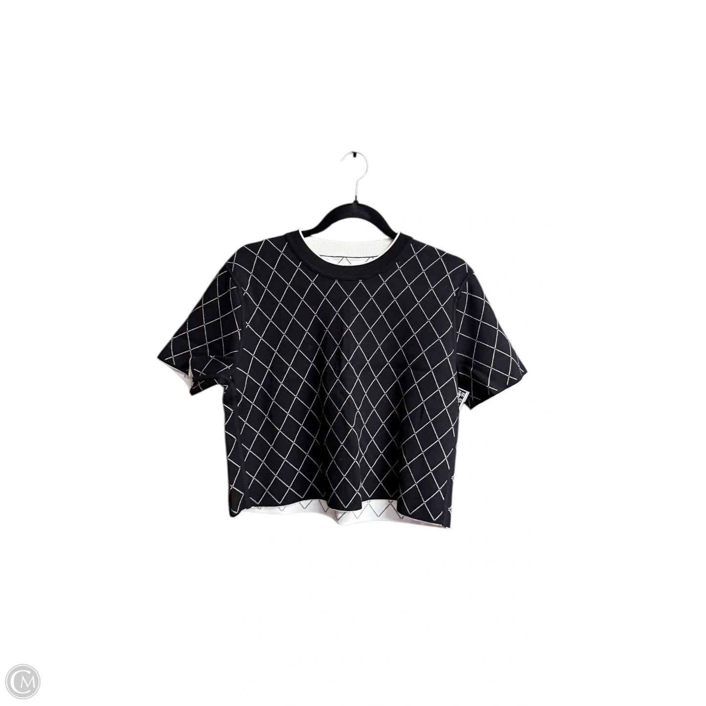 Top Short Sleeve By Clothes Mentor In Black, Size: M