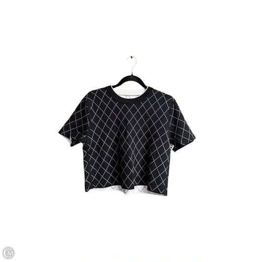 Top Short Sleeve By Clothes Mentor In Black, Size: M