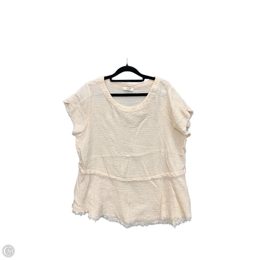 Top Sleeveless By Umgee In Cream, Size: M