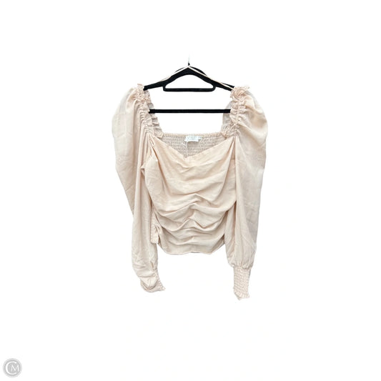 Top Long Sleeve By Astr In Beige, Size: M