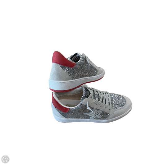 Shoes Sneakers By Vintage Havana In Silver, Size: 11