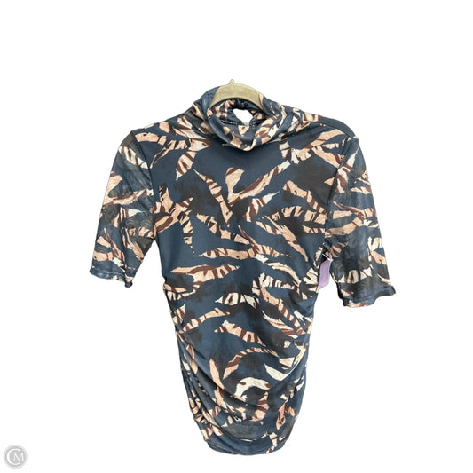 Top Short Sleeve By Cable And Gauge In Navy, Size: S