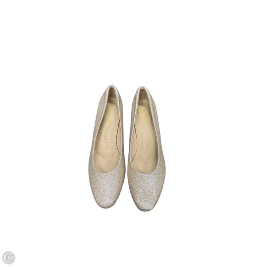 Shoes Heels Block By Dream Pairs In Gold, Size: 9.5