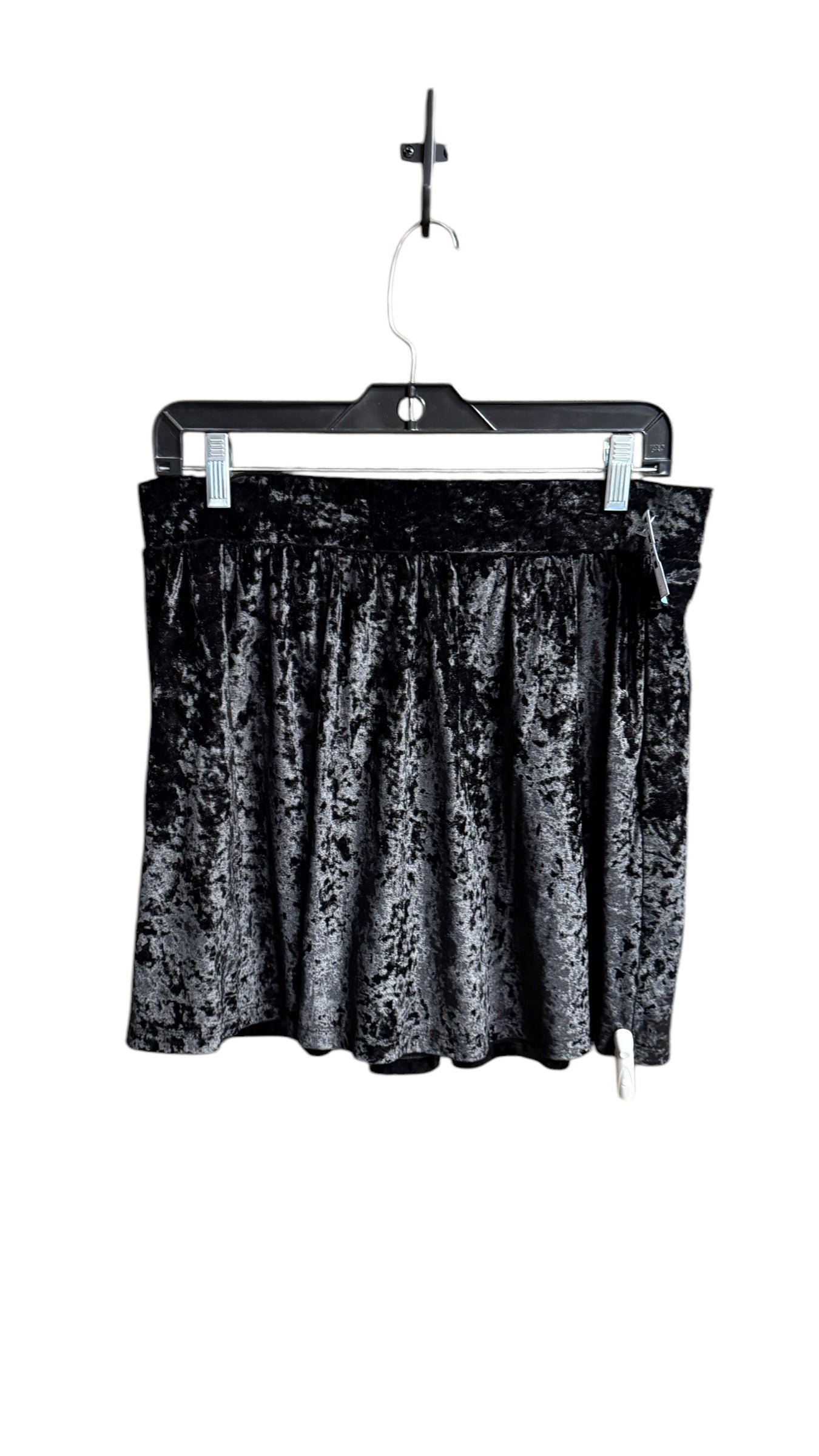 Skirt Mini & Short By Clothes Mentor In Black, Size: L