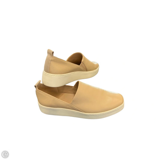 Shoes Flats By Vince In Tan, Size: 9.5
