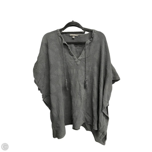 Top Short Sleeve By Banana Republic In Black, Size: S