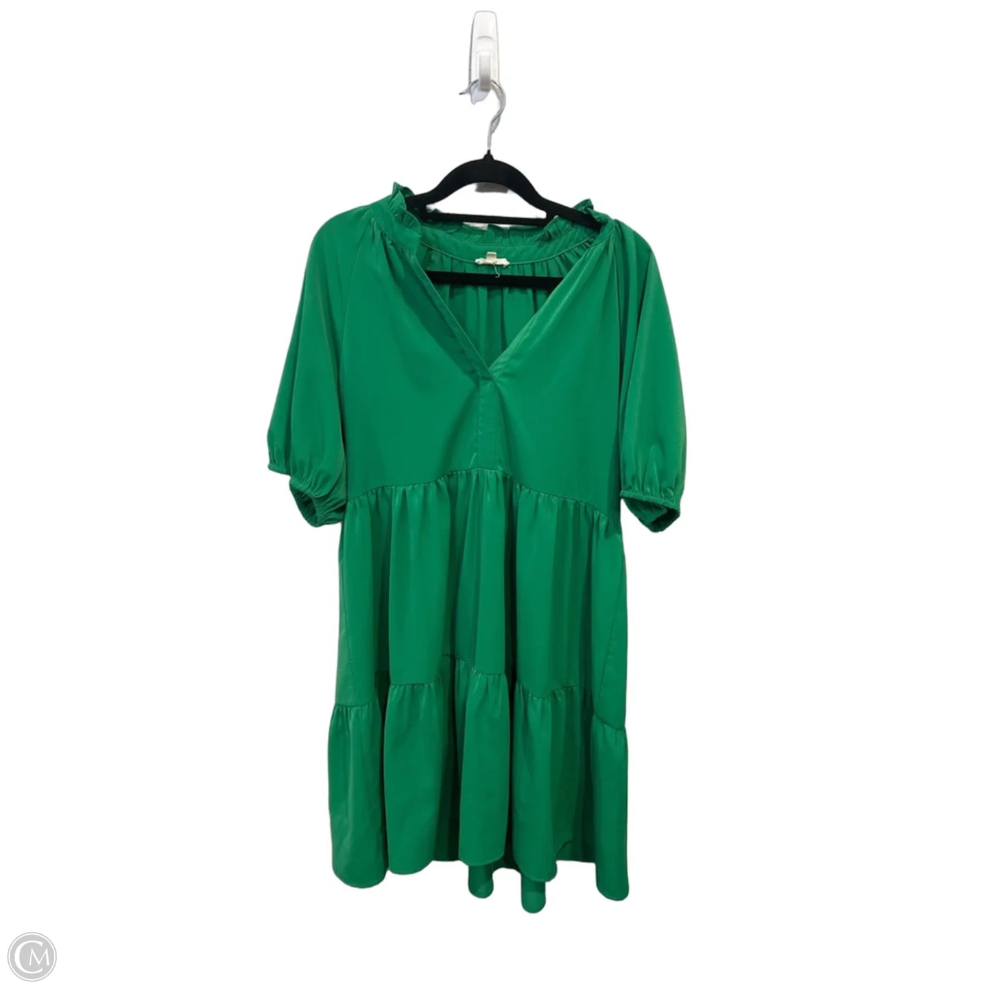 Dress Casual Short By Jodifl In Green, Size: S