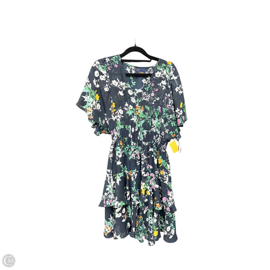 Dress Casual Short By Just Taylor In Floral Print, Size: S