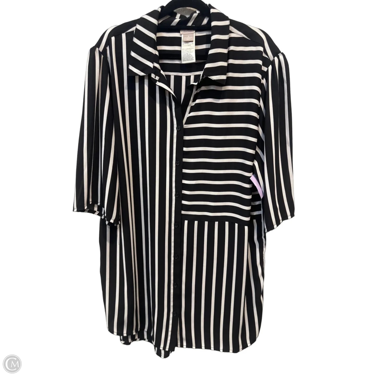 Top Short Sleeve By Chicos In Black & White, Size: 2x