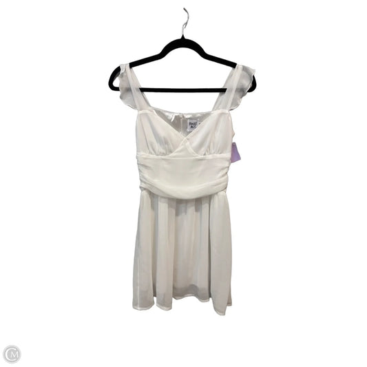 Dress Casual Short By Princess Polly In White, Size: S