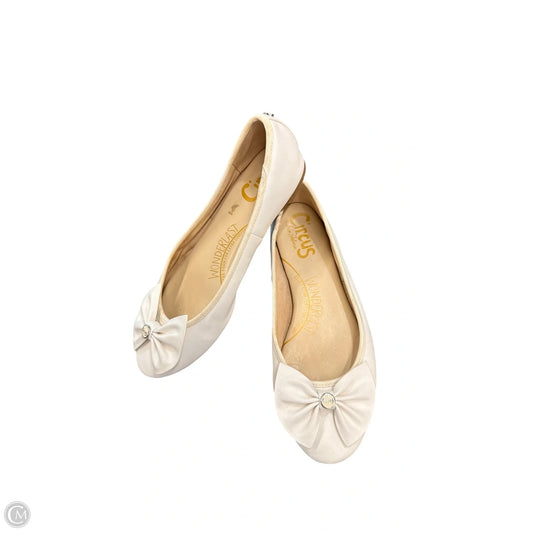 Shoes Flats By Circus By Sam Edelman In White, Size: 8