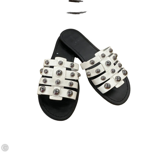 Sandals Flats By Marc Fisher In White, Size: 6