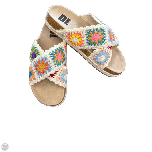 Sandals Flats By Dirty Laundry In Multi-colored, Size: 9