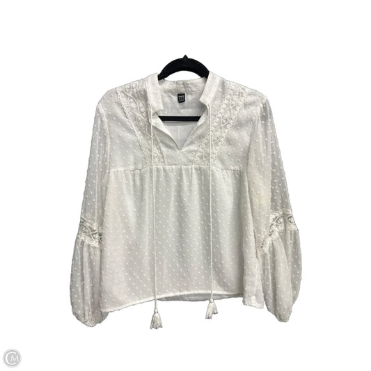 Top Long Sleeve By Shein In White, Size: M