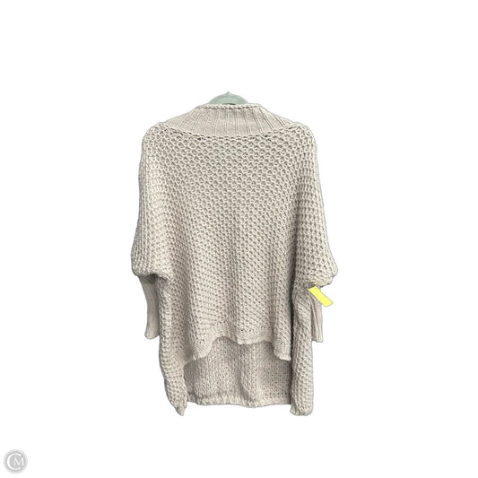 Sweater By Clothes Mentor In Cream, Size: M