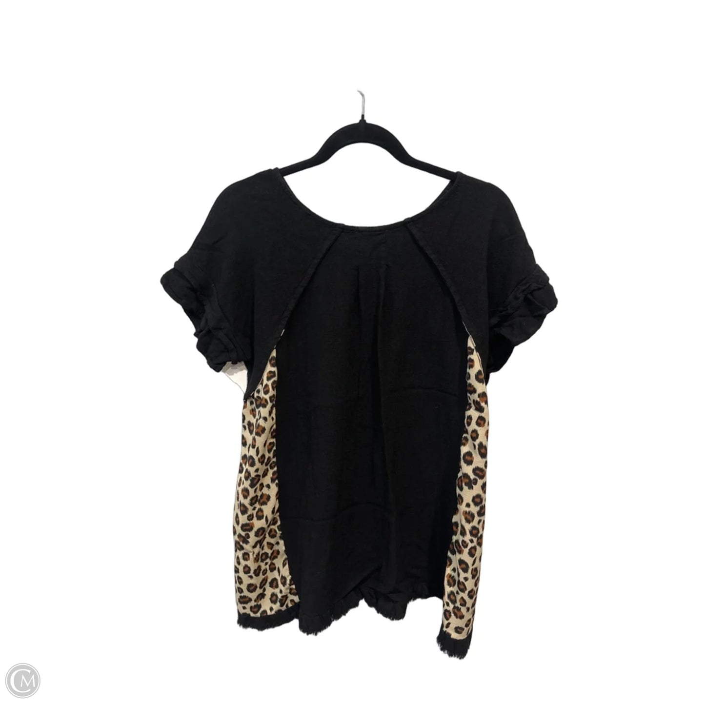 Top Short Sleeve By Umgee In Animal Print, Size: M